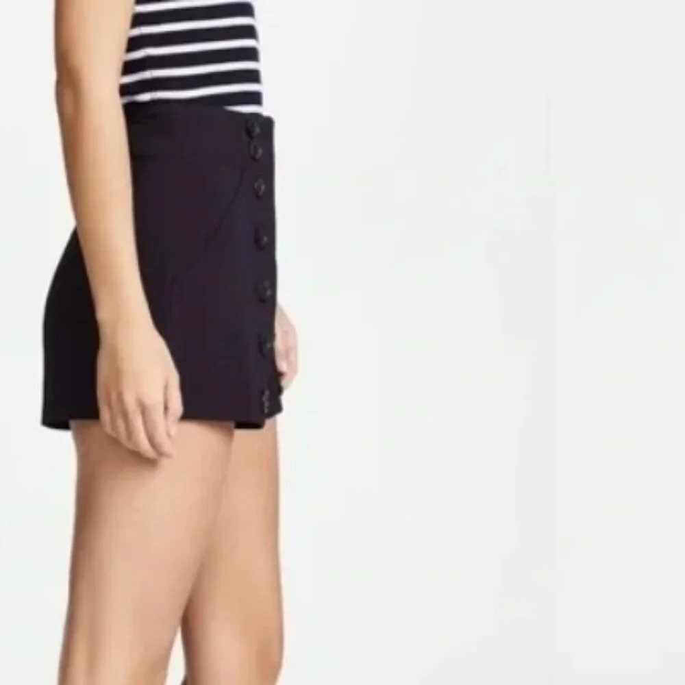 A.L.C. Isaac Sailor Shorts – Black – Size 4 – NWT